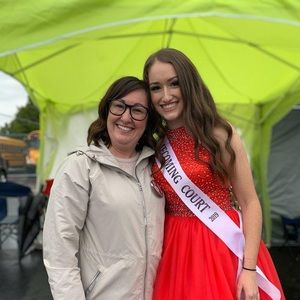 Meet your Posher, Molly